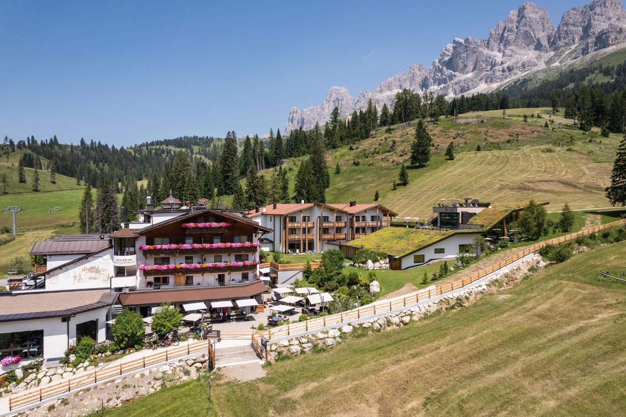 Moseralm Dolomiti Spa Resort Nova Levante Zewnętrze zdjęcie